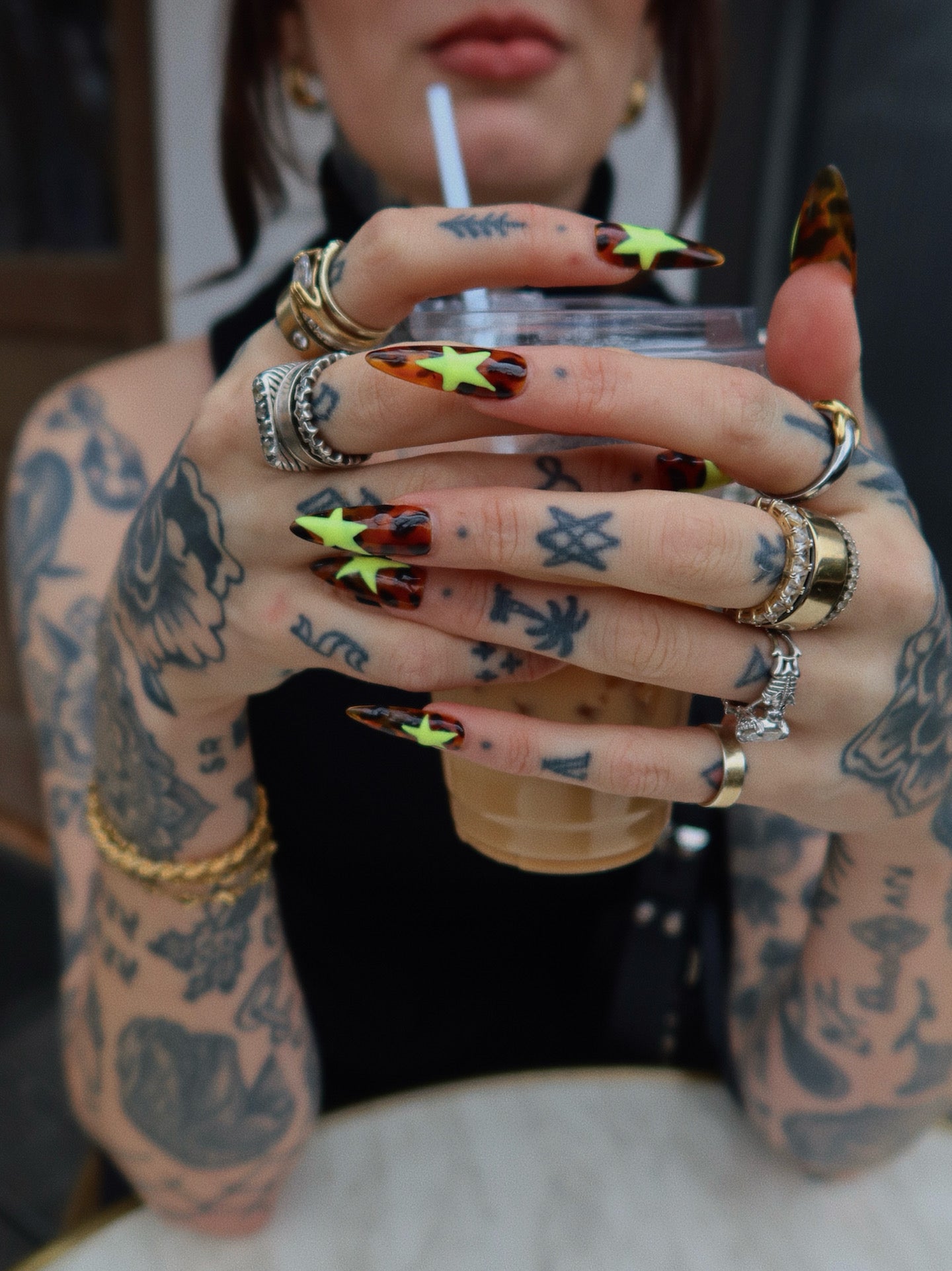 Brighteyes Press-on Nail Set