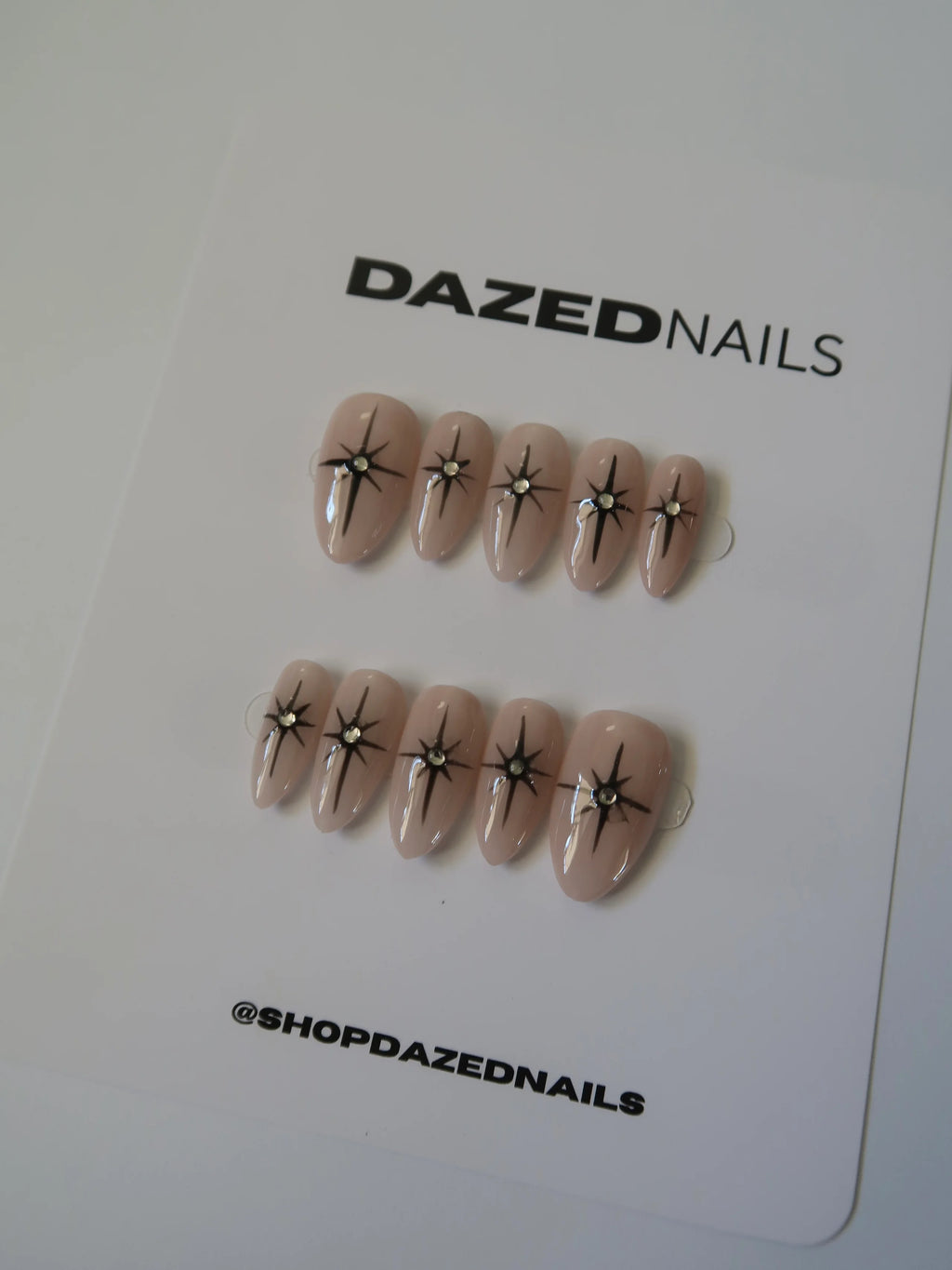 Celest Press-On Nail Set