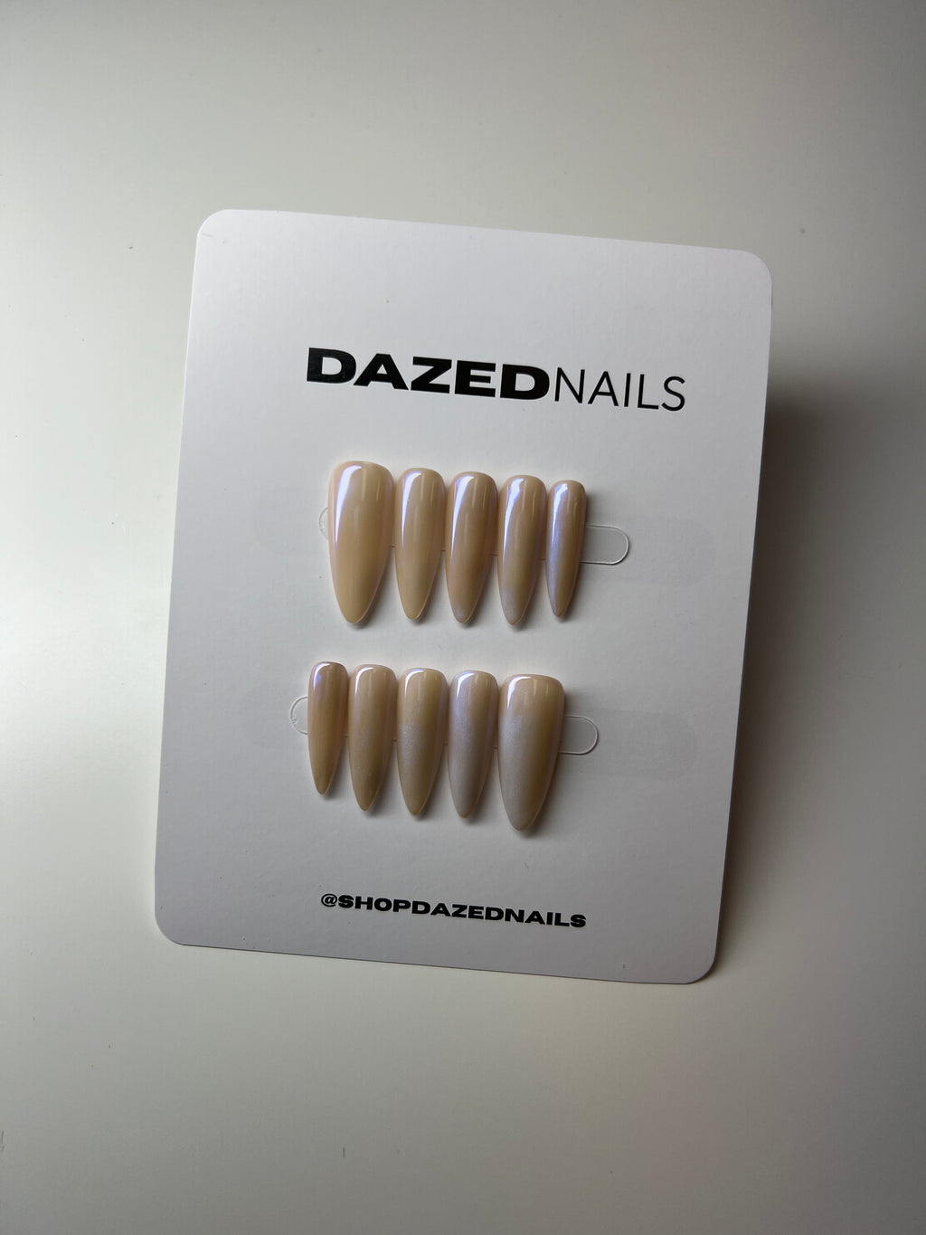 Milky Chrome Press-on Nail Set