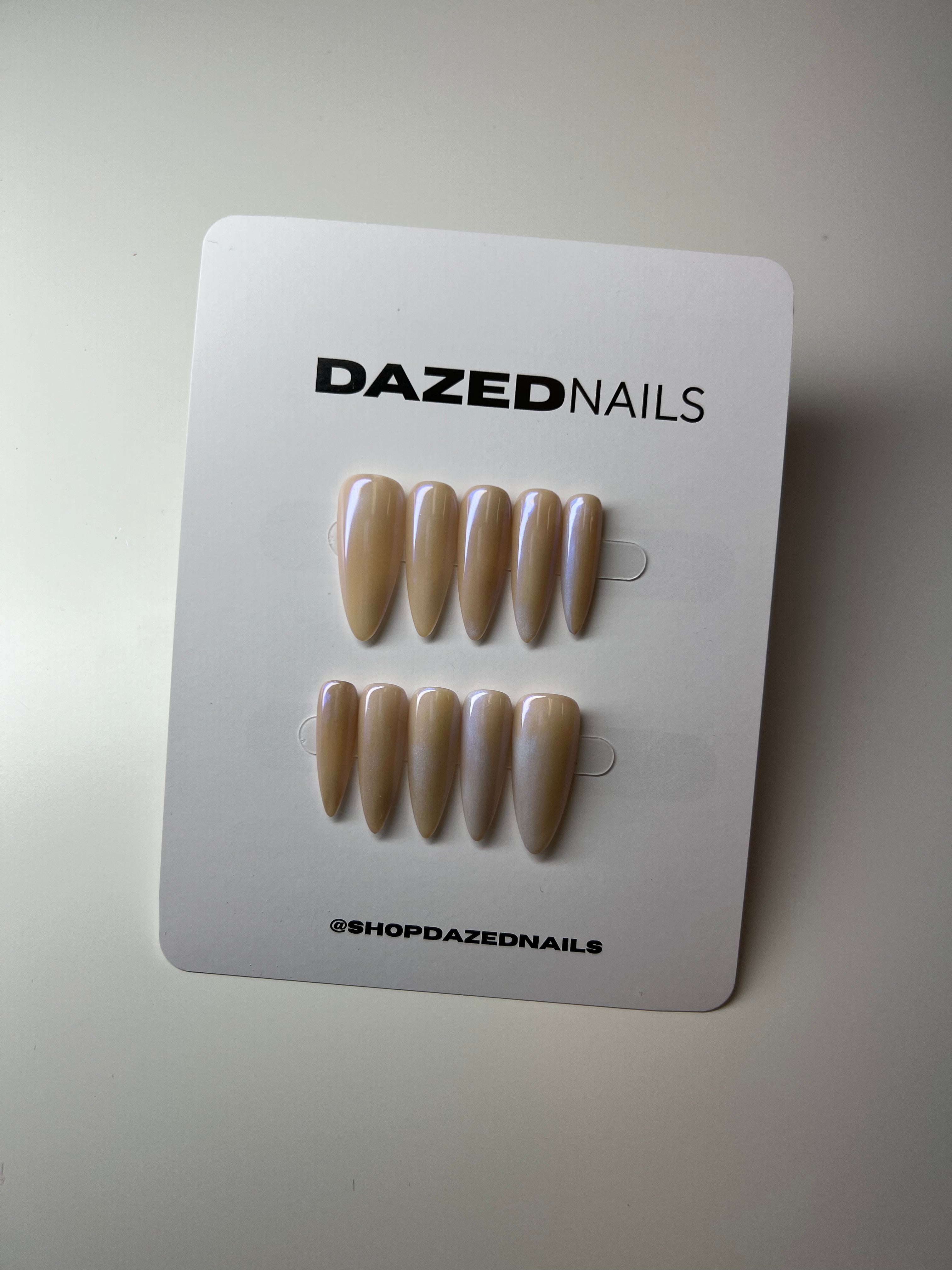 Milky Chrome Press-on Nail Set