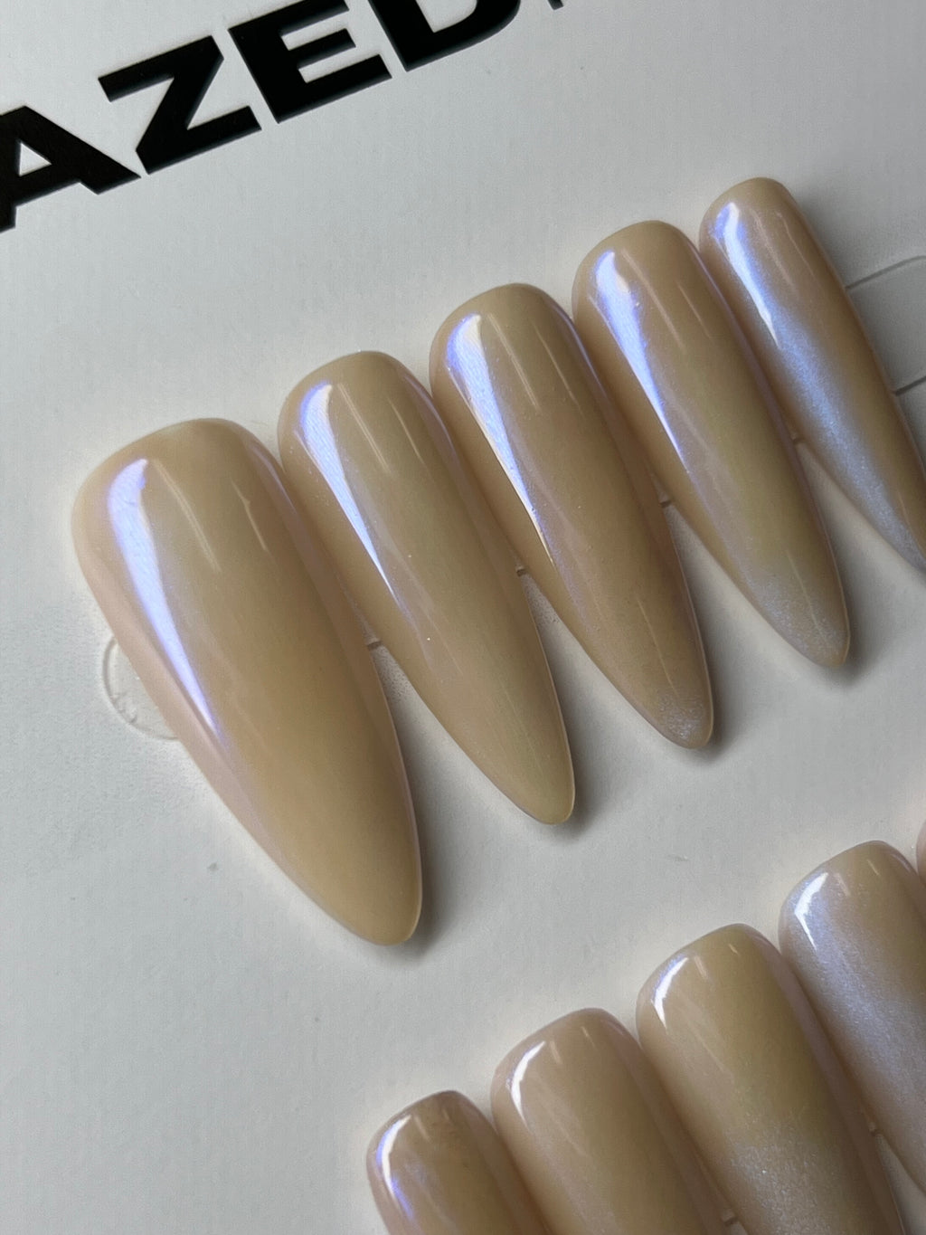 Milky Chrome Press-on Nail Set