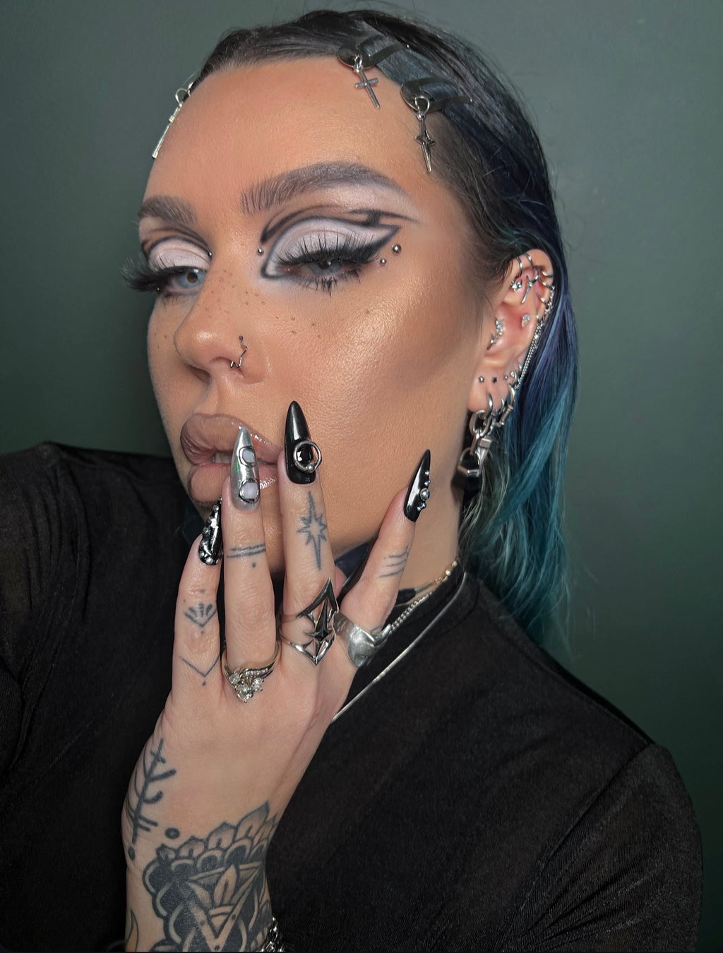 Dark Matter Press-on Nail Set